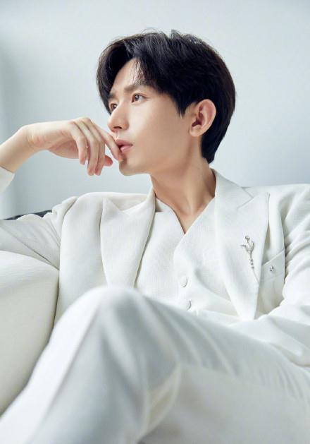 成毅娱乐吃瓜爆料,揭秘幕后吃瓜爆料真相  第3张