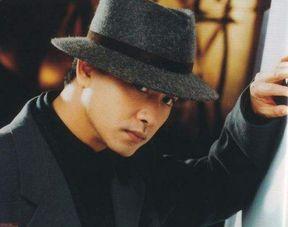 娱乐吃瓜君模仿张国荣,穿越时空的歌声,重温经典瞬间 第2张 娱乐吃瓜君模仿张国荣,穿越时空的歌声,重温经典瞬间 第2张