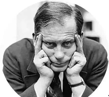 娱乐圈经常有吃瓜的人,揭秘“吃瓜群众”背后的狂欢与真相  第2张