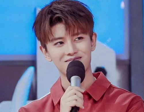 吃瓜娱乐任嘉伦完整版,揭秘明星幕后趣事 第3张 吃瓜娱乐任嘉伦完整版,揭秘明星幕后趣事 第3张